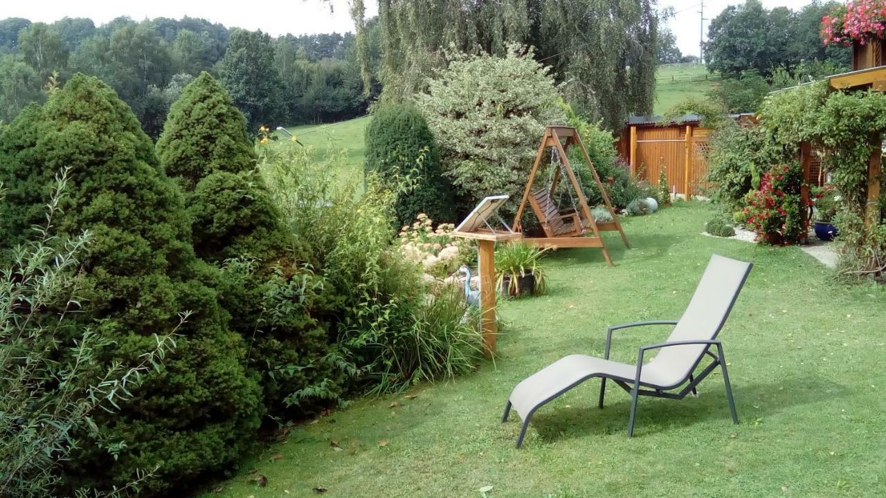 Apartment Mit Gartenblick Eckersdorf Экстерьер фото